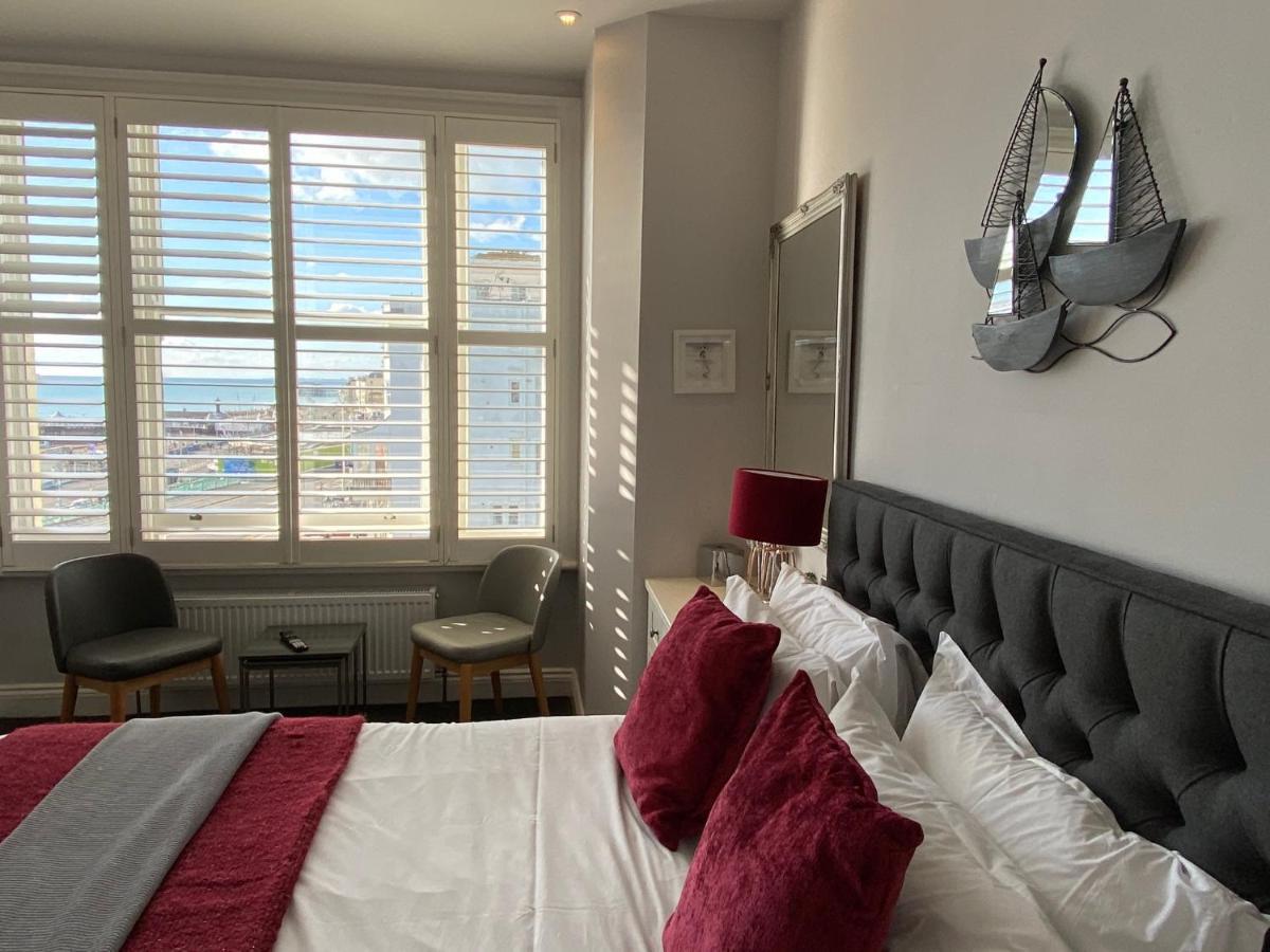A Room With A View Μπράιτον Εξωτερικό φωτογραφία A bedroom at the hotel