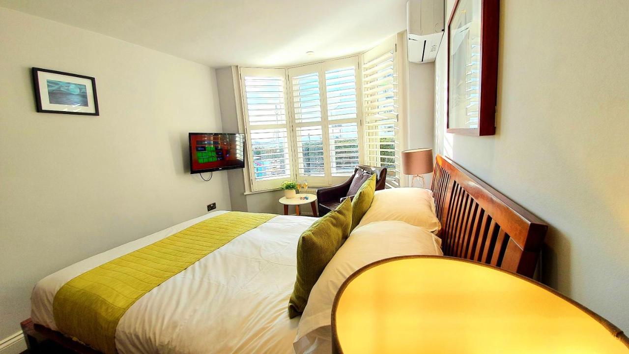 A Room With A View Μπράιτον Εξωτερικό φωτογραφία A room at the hotel